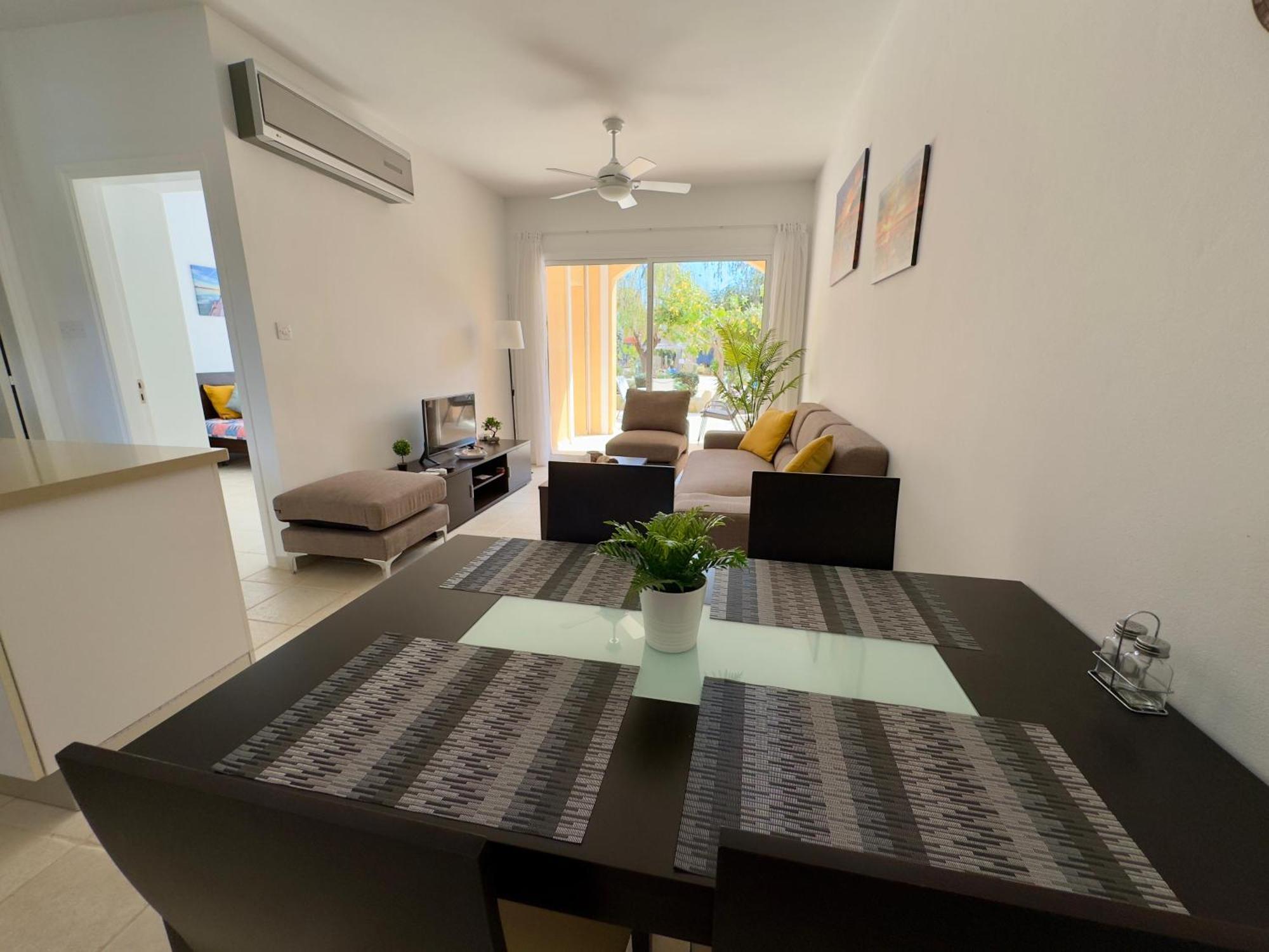Beautiful Garden Apartment Mandria  Exteriör bild